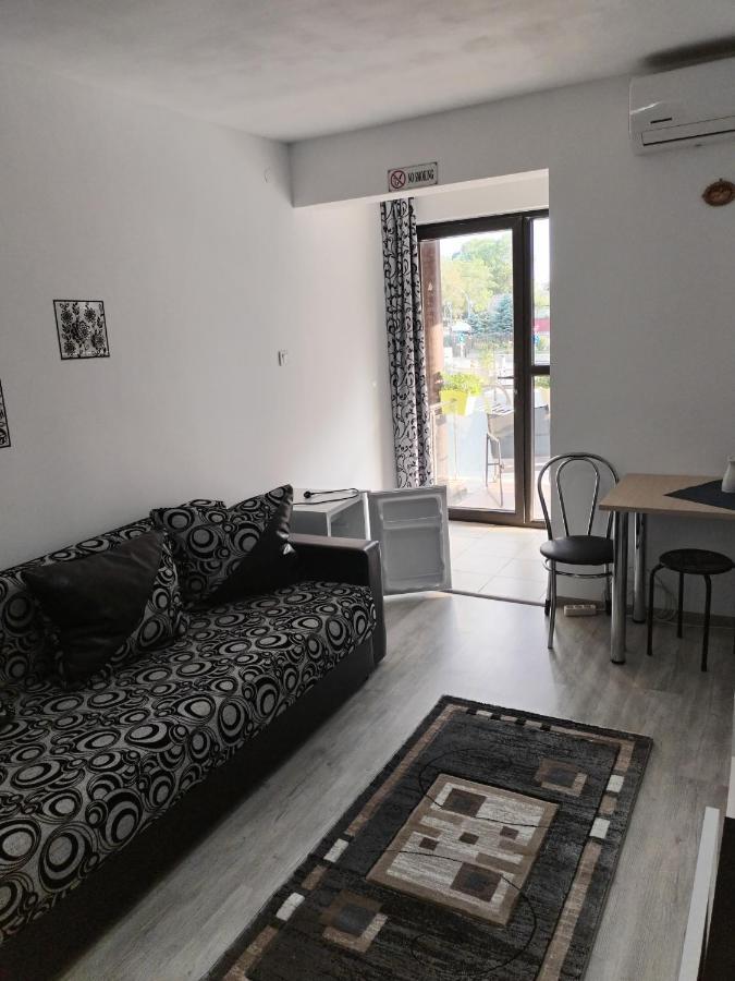 Madalin Apartment Mangalia Exterior photo
